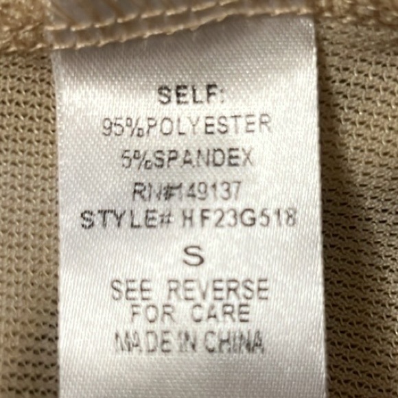 Luxe Always Blouse in Beige, Size Small, NWT - Picture 14 of 16